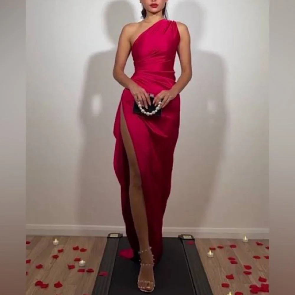 BABYBOO ARIEL MAXI DRESS - RED - Picture 5 of 11